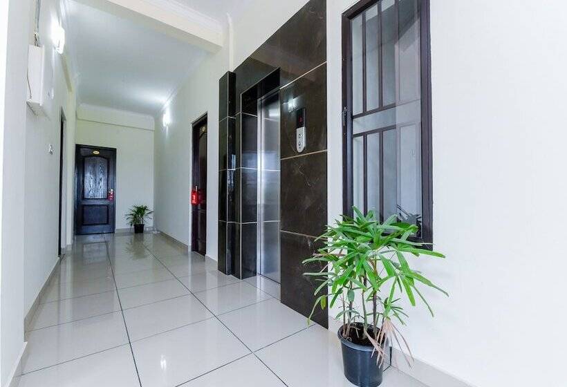 ホテル Hisham Suites