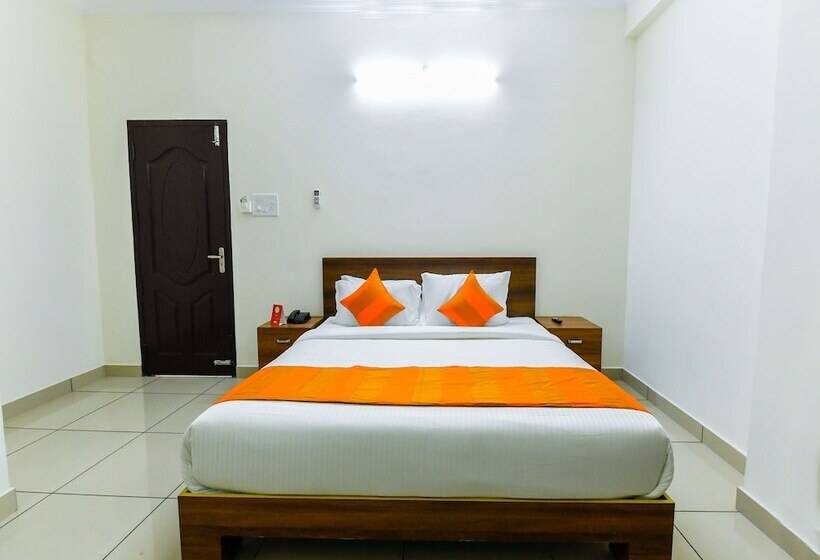 ホテル Hisham Suites