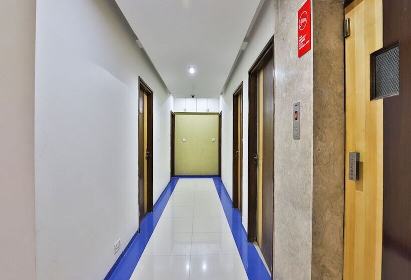 هتل President Inn By Sky Stays