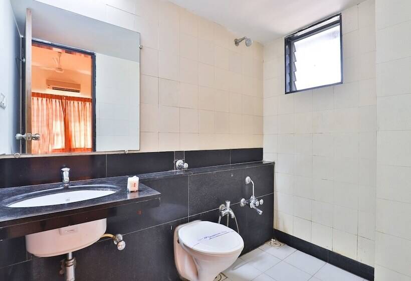 هتل President Inn By Sky Stays