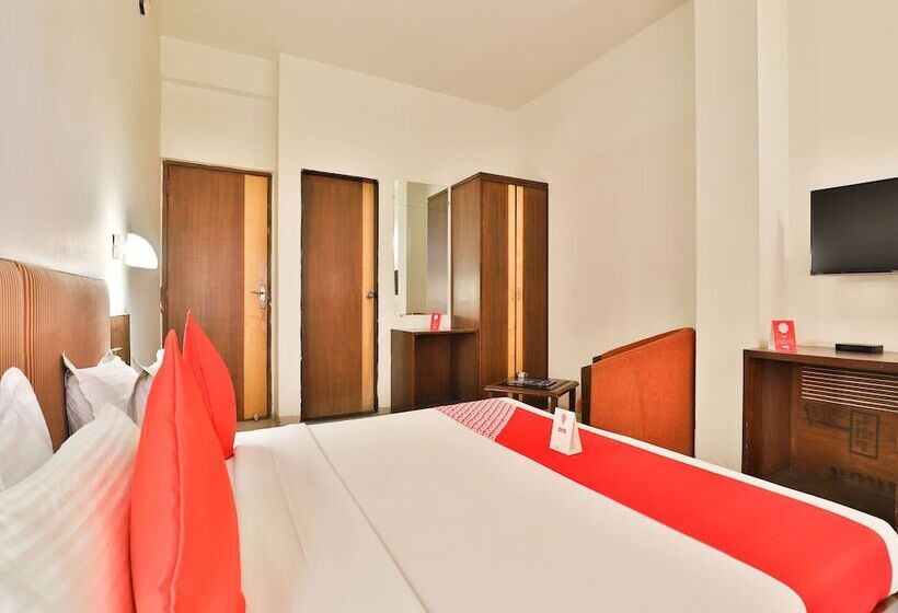 هتل President Inn By Sky Stays