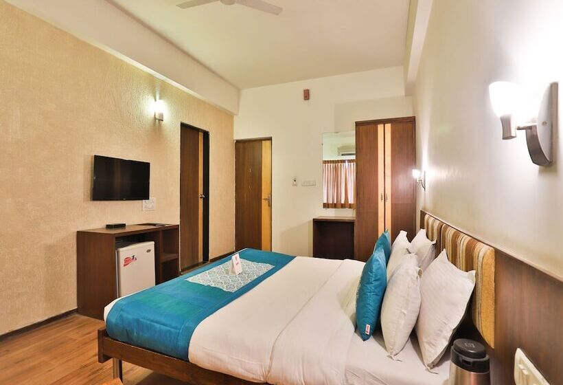 هتل President Inn By Sky Stays