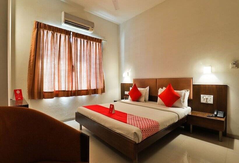 هتل President Inn By Sky Stays