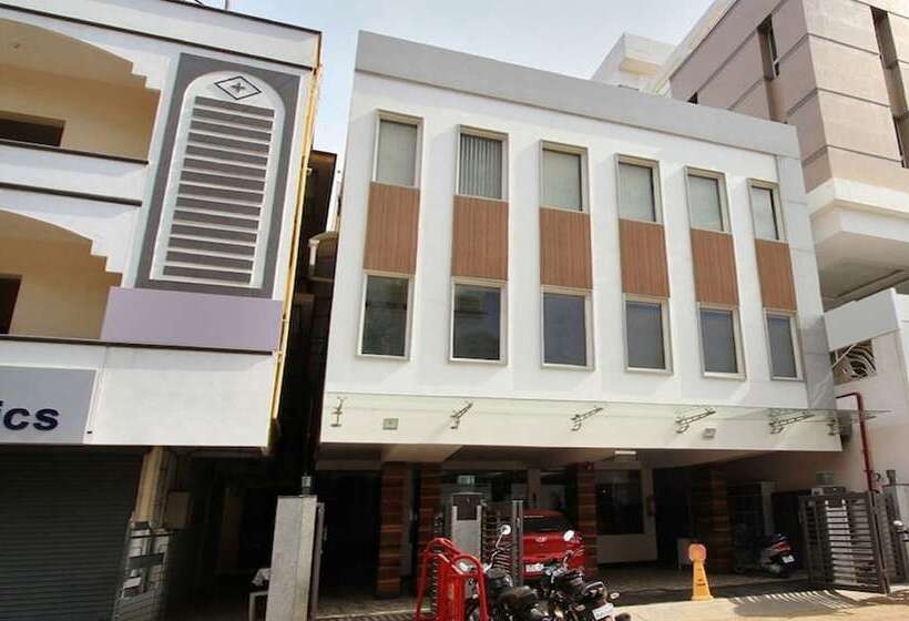 Hotell Sapthagiri Nest