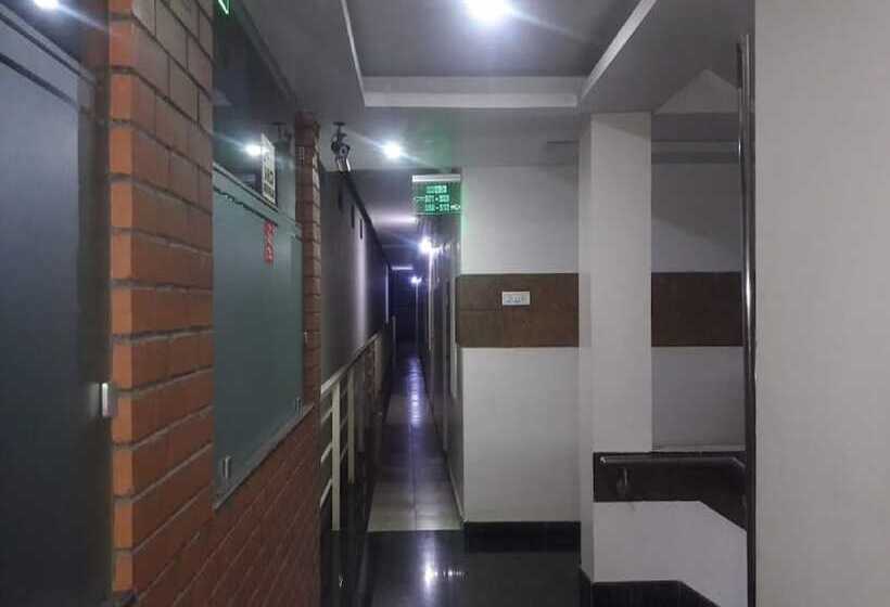 Hotell Sapthagiri Nest