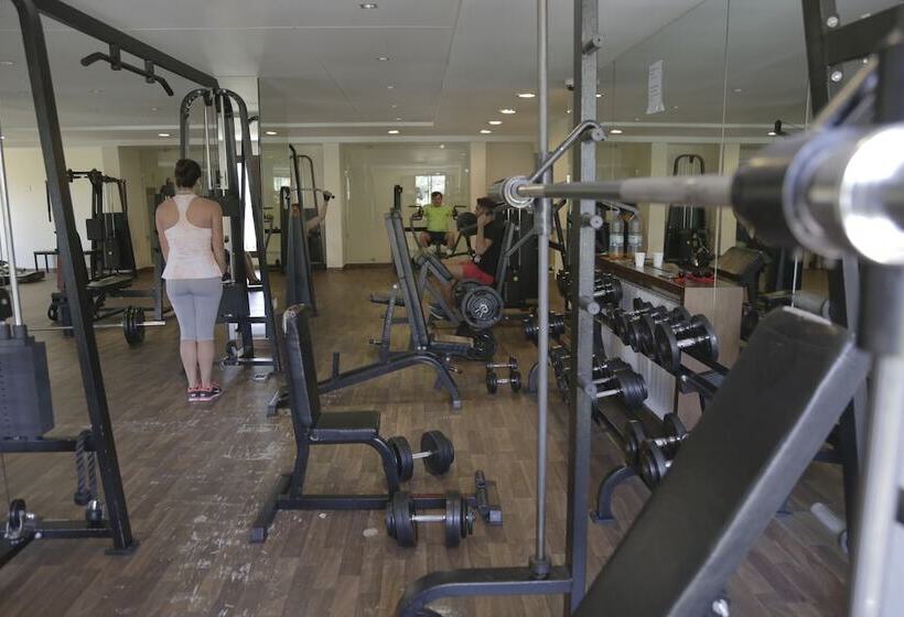 هتل The Lodge Inn