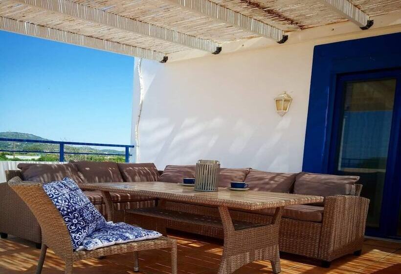 Nautilus Beach House