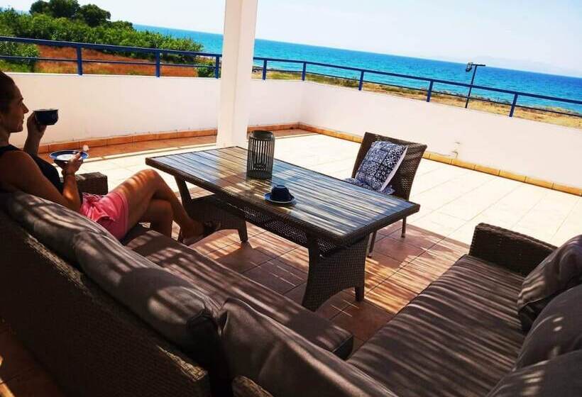 Nautilus Beach House