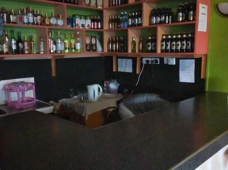 پانسیون Batian Guest