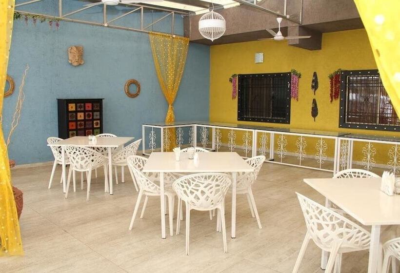 پانسیون Mgm Aagman The Guest House