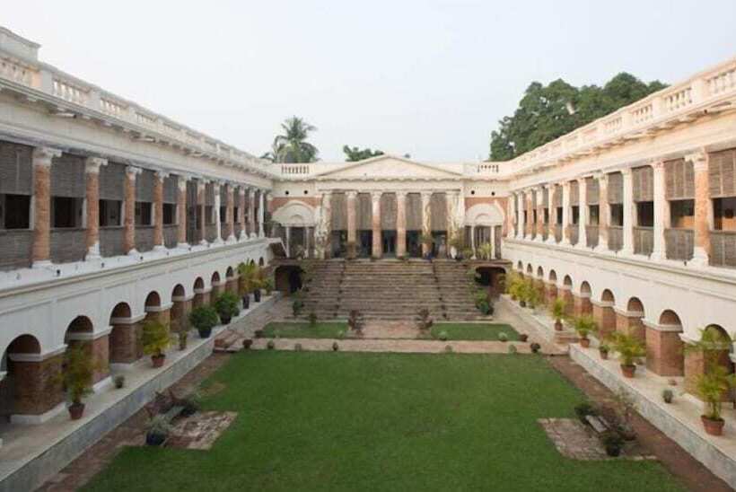 Курорт The Rajbari Bawali