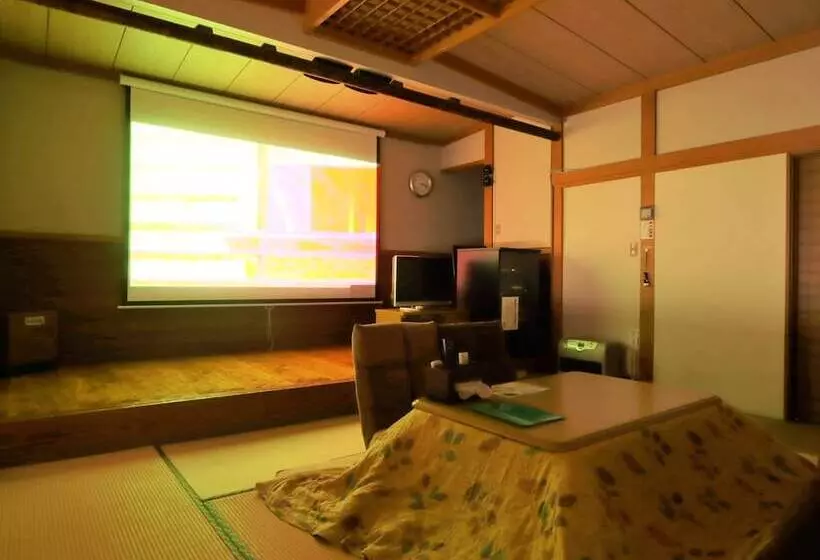 Ryokan Tuji Wakuwaku Land Minshuku Chaya