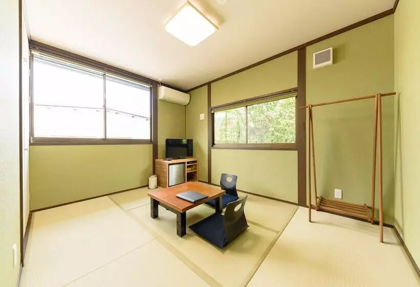 Ryokan Yufuin Iyotomi