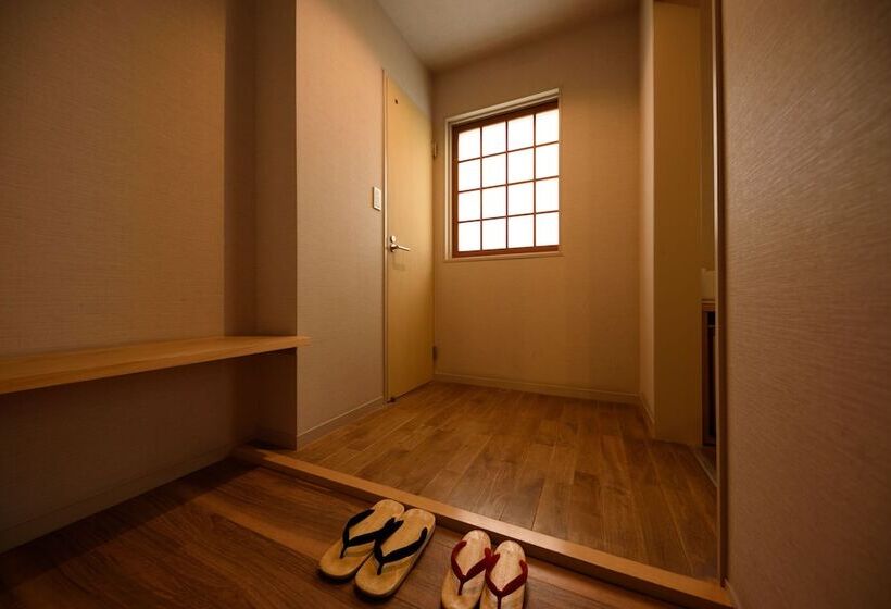 ריוקאן Yufuin Iyotomi