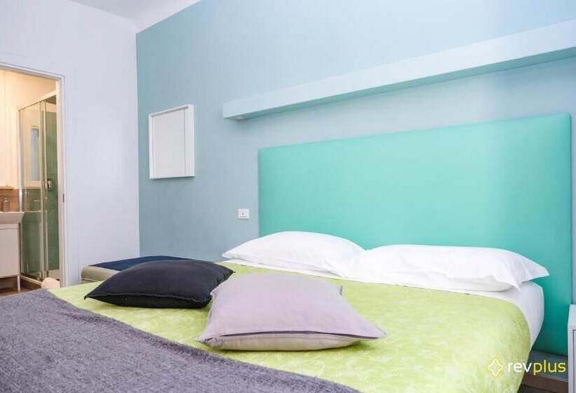 Lia Rooms Cinque Terre Wave