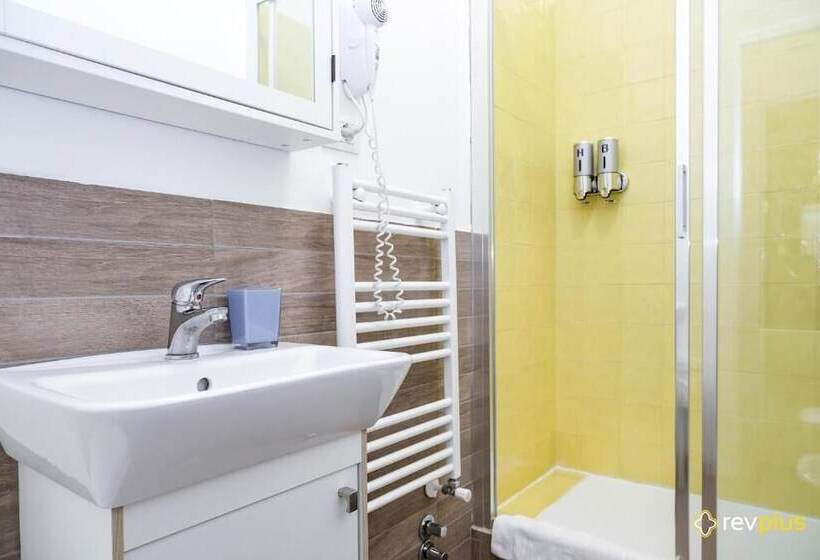 Lia Rooms Cinque Terre Wave