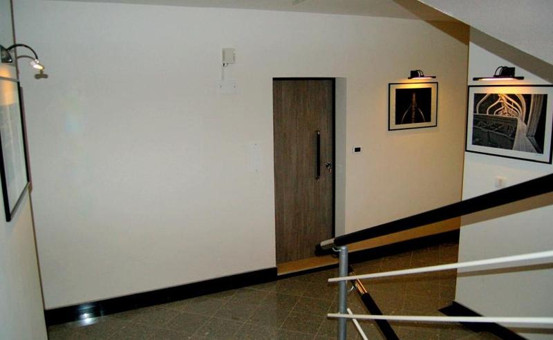 Ark Beach Apartments