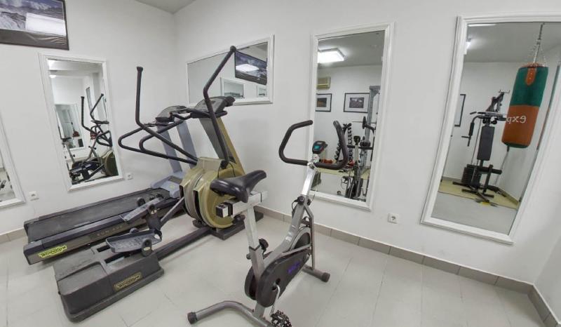 Ark Beach Apartments