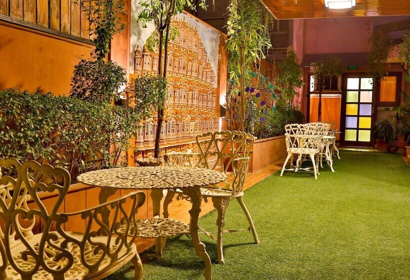 בית מלון כפרי Pearl Palace Jaipur