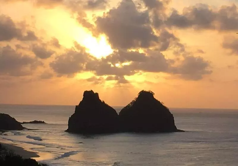 ホテル Pousada Portal Dos Golfinhos