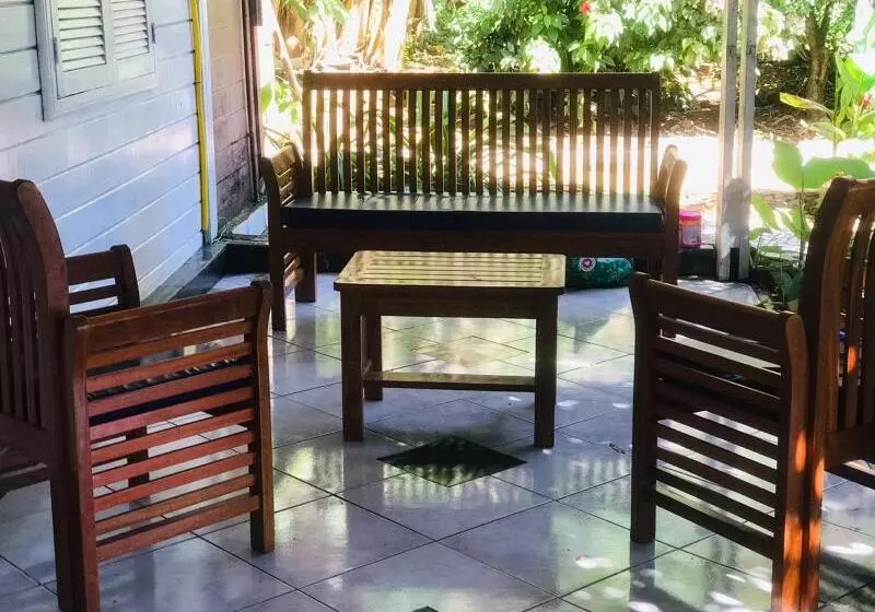 ホテル Pousada Portal Dos Golfinhos