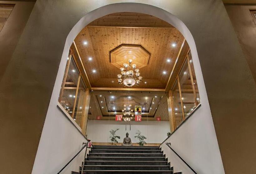 هتل Primo Resorts