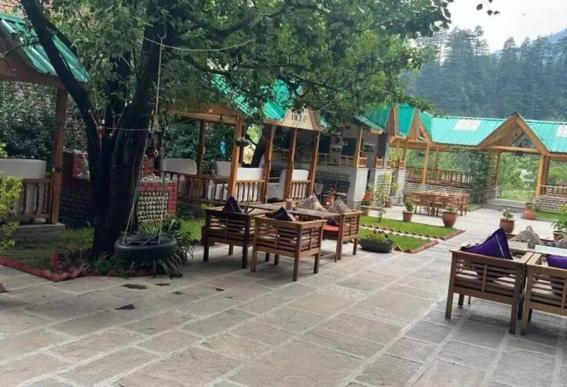 هتل Purnima Guest House Manali