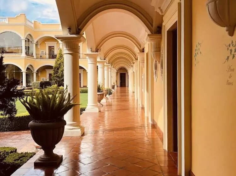 Hotelli Real Hacienda Santo Tomás