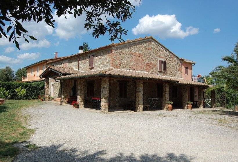 فندق ريفى Agriturismo Montepozzalino