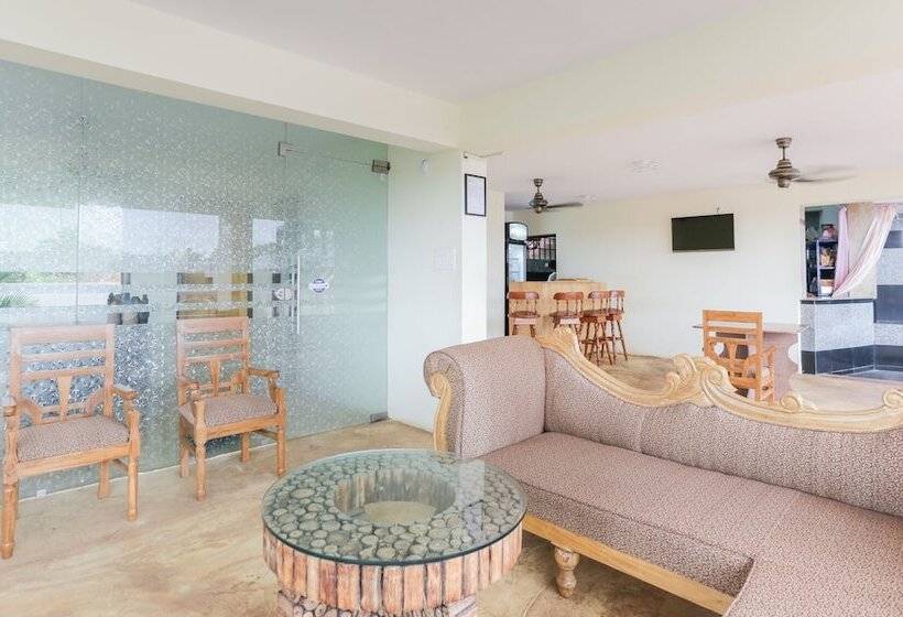 فندق Treebo Aarya Boulevard