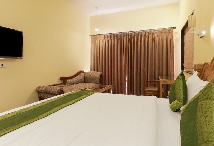 فندق Treebo Aarya Boulevard