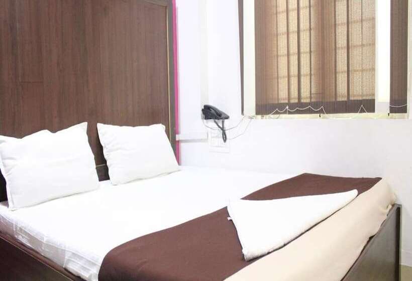 Hotel Upendra Theertha Nilayam