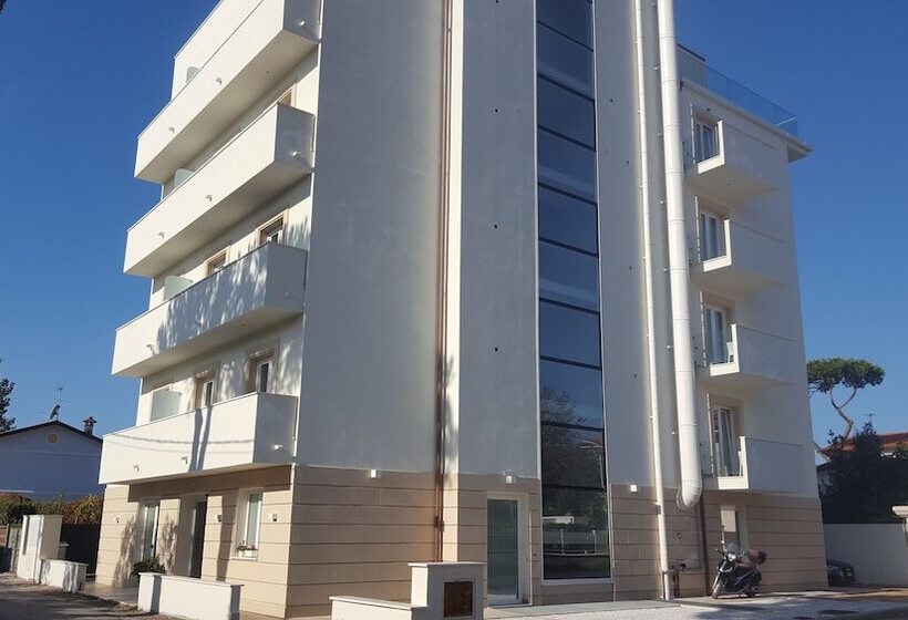 هتل Villa Barsanti