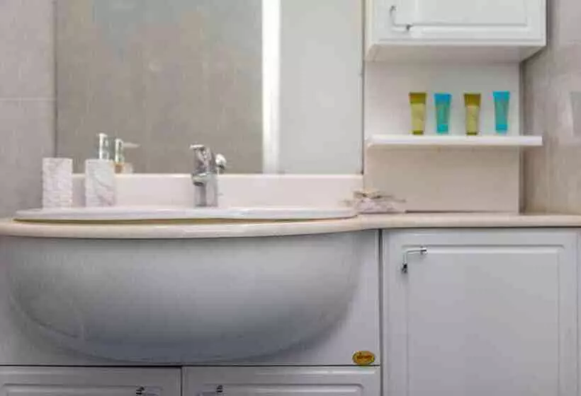 Naxos Lane Center Studios