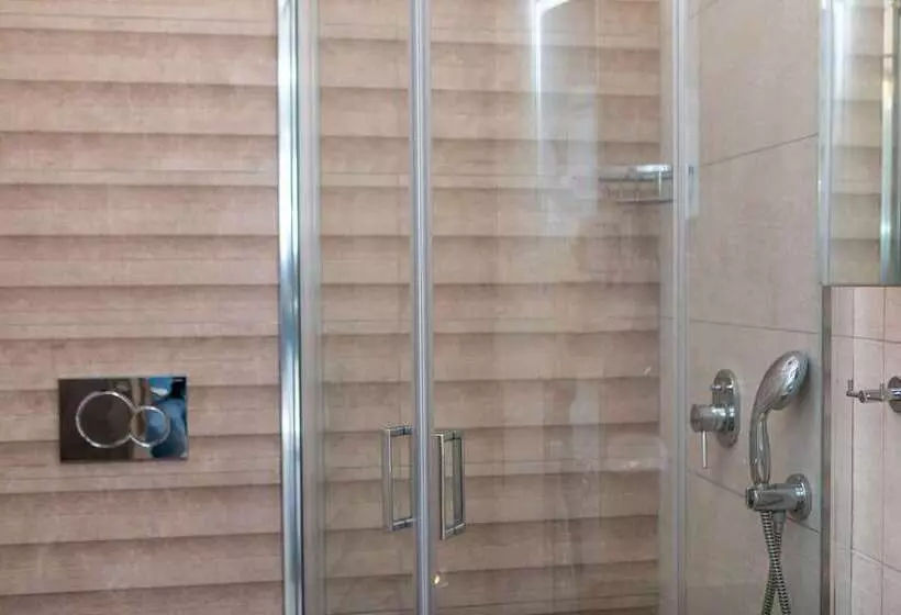 Naxos Lane Center Studios