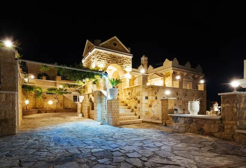 Anesis Family Villas