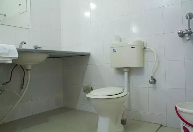 تختخواب و صبحانه Haveli Kalwara   A Heritage