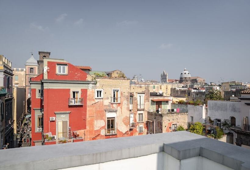 تختخواب و صبحانه It S Room Naples