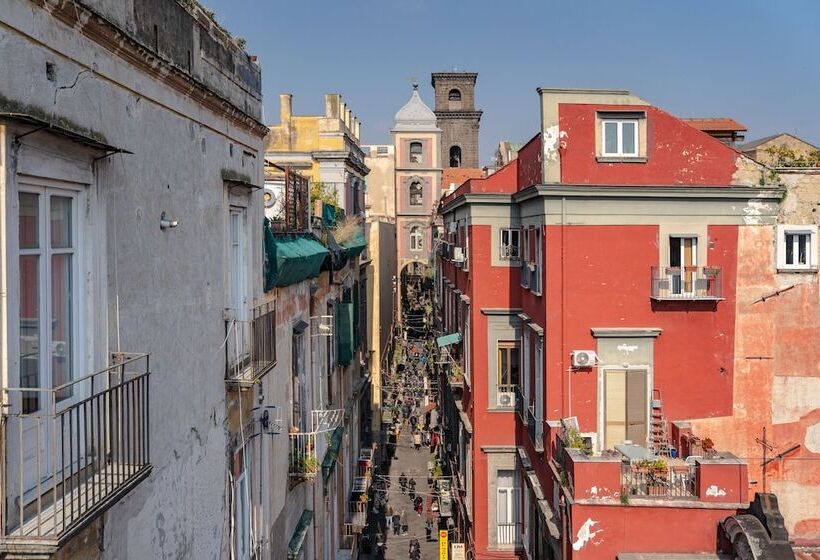 تختخواب و صبحانه It S Room Naples