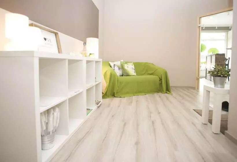 ホテル Beim Nuihausa