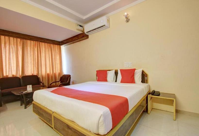 Hotelli Flagship Majestic Near Lalbagh Botanical Garden