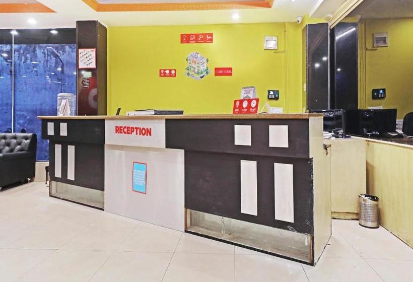 Hotelli Flagship Majestic Near Lalbagh Botanical Garden