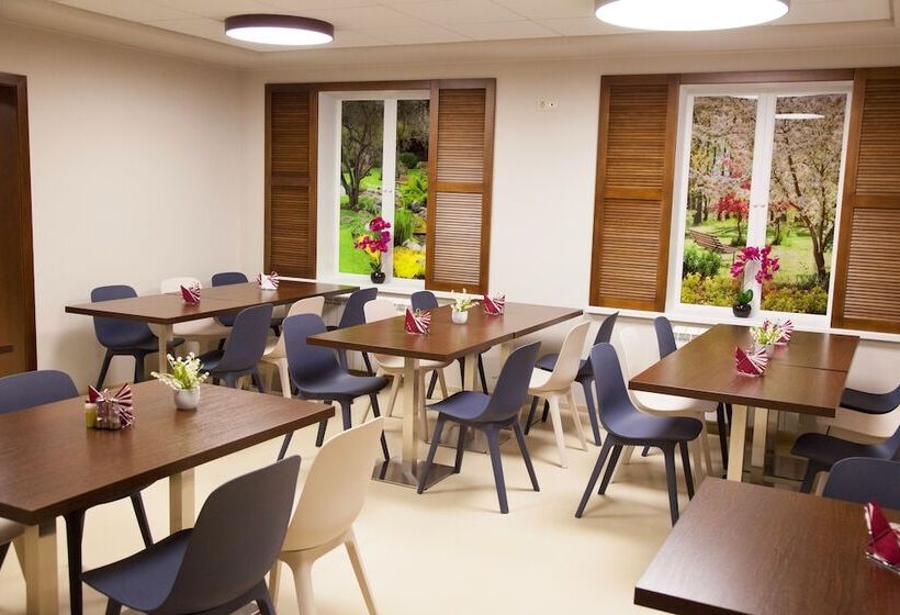 בית מלון כפרי Milot