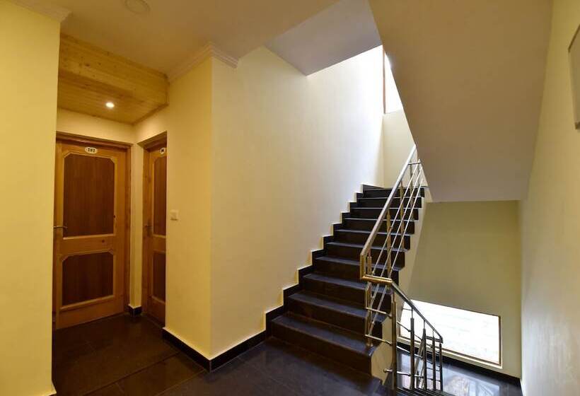 Hotell Himachal Heights