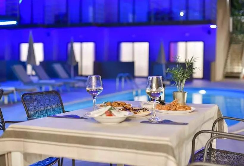 Hotelli Palladium Sithonia