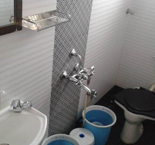 酒店 Popular Palace