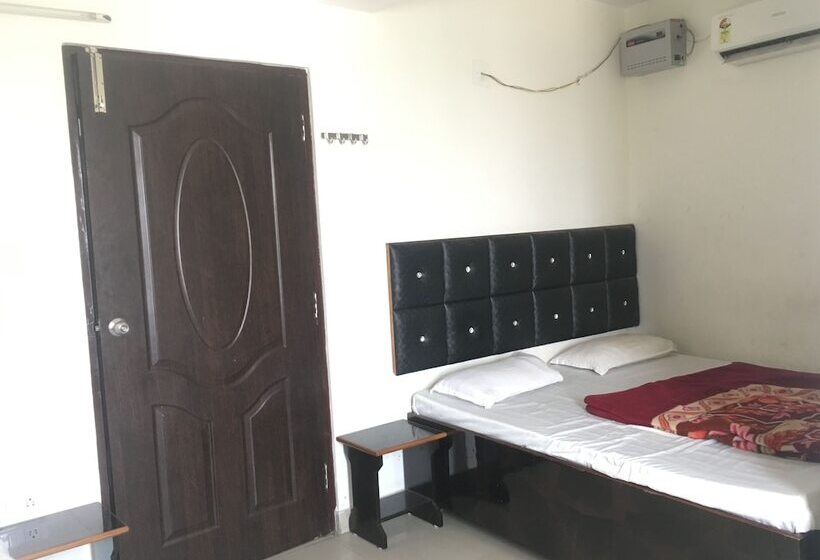 هتل Sunny International