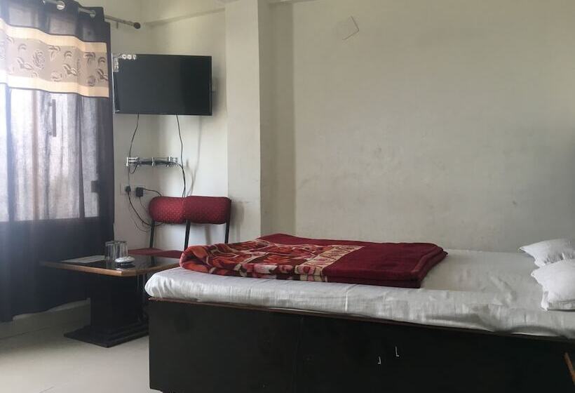 هتل Sunny International