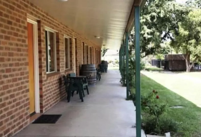 モーテル Condobolin Motor Inn