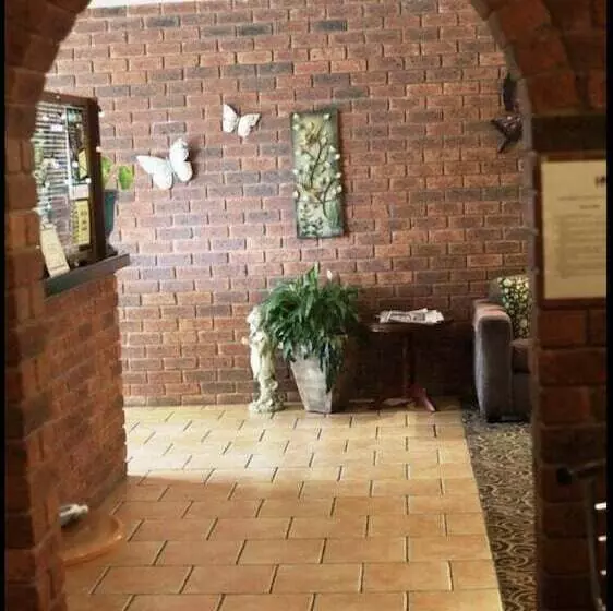 モーテル Condobolin Motor Inn